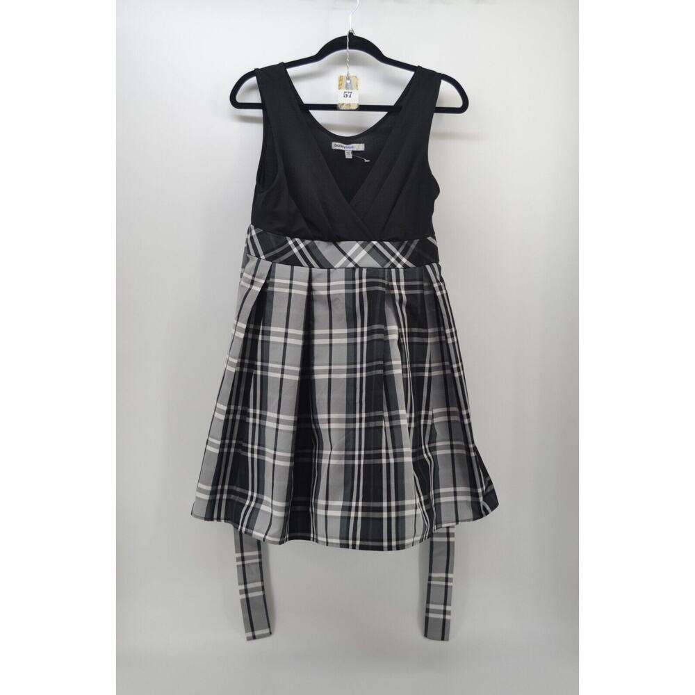 bailey blue Black and Gray Plaid Midi Dress
